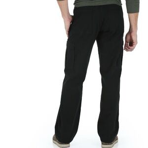 Brand New Wrangler Black Cargo Pants Relaxed fit 38x30